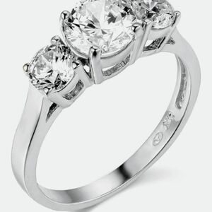 Elegant Silver Women's Ring